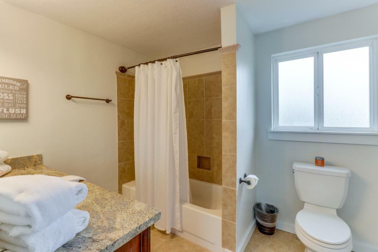 Bay Street Oasis Villa Порт Орчард Екстериор снимка